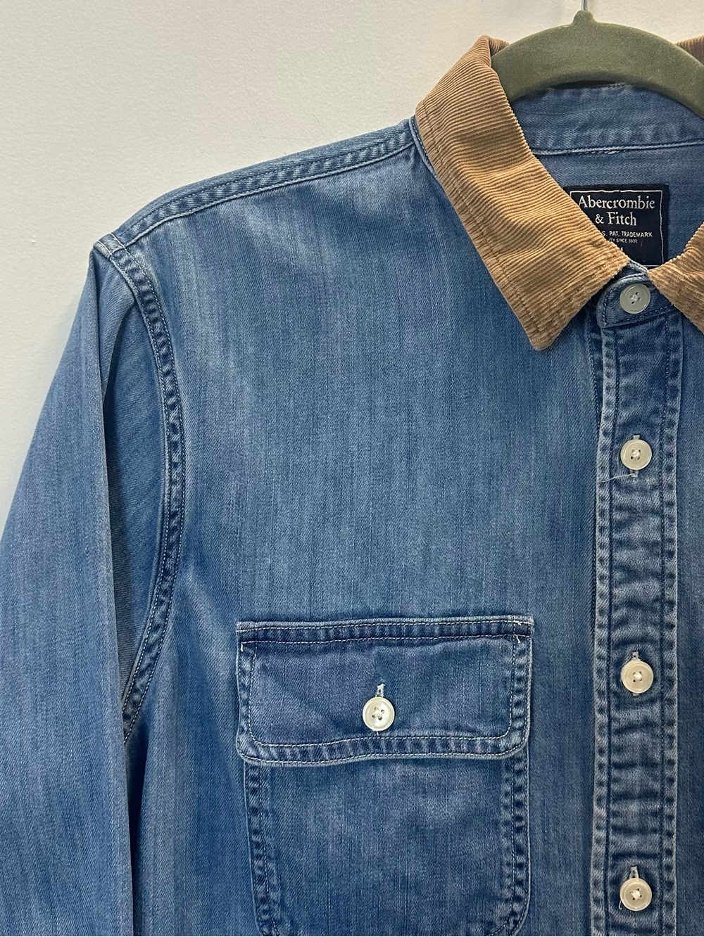 Abercrombie & Fitch Blue Denim Shirt with Tan Corduroy Collar Medium